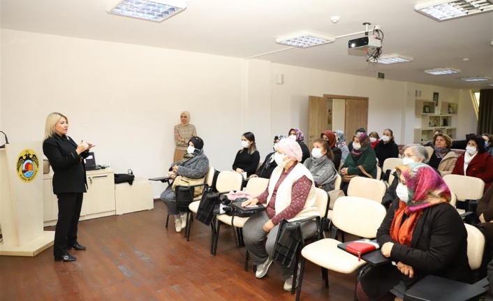 Alanya Belediyesi’nden aile yapısını güçlendirme seminerleri