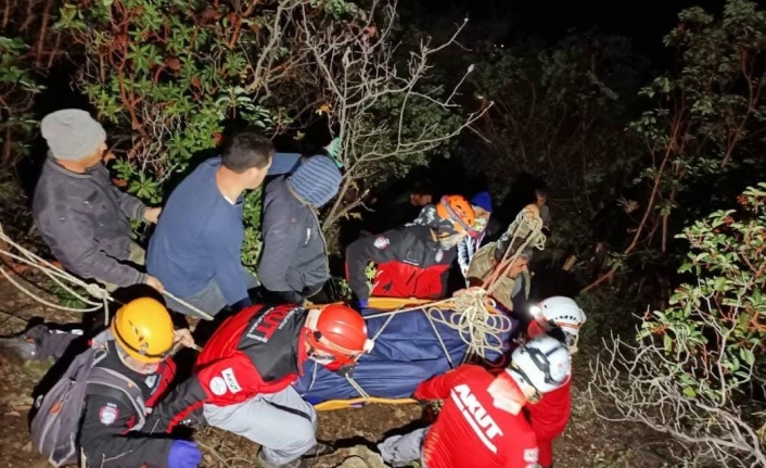 Alanya’da domuz avına giden adam 50 metre yükseklikten düşerek öldü!