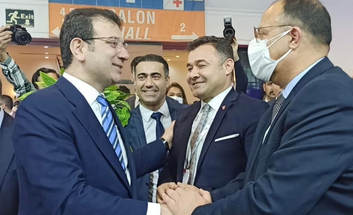 Ekrem İmamoğlu Alanya standını ziyaret etti