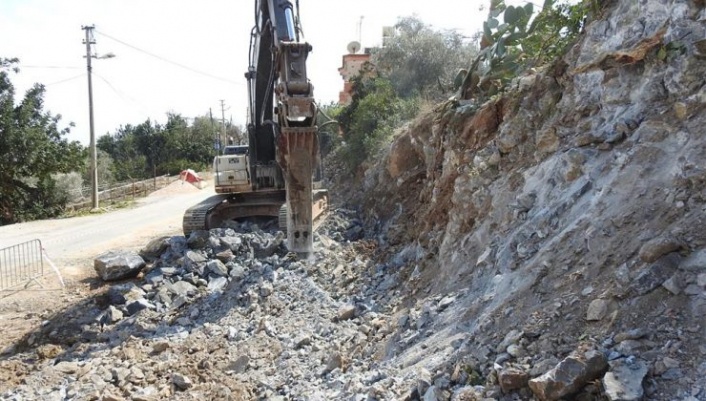 Alanya Belediyesi’nden imar yolu atağı