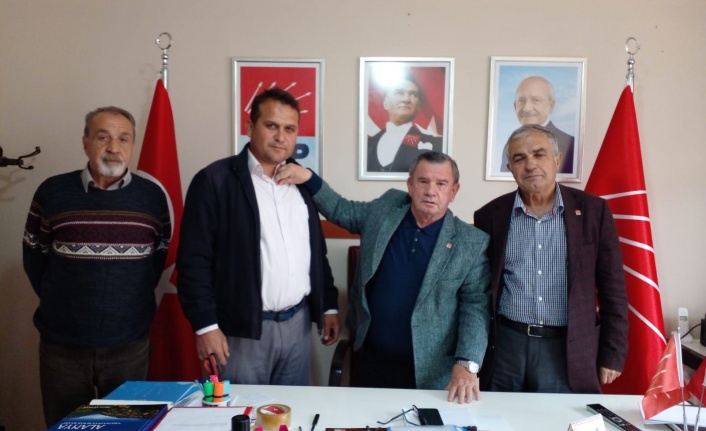 Alanya’da eski muhtar CHP’ye üye oldu