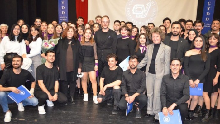 ÇYDD Alanya’dan anlamlı güne özel konser