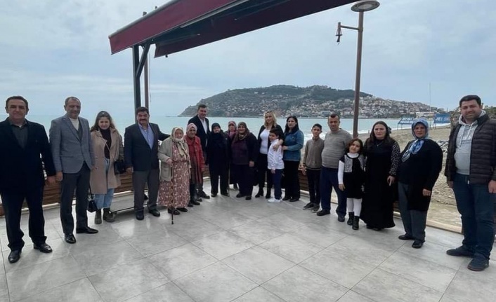 MHP Alanya şehit ailelerini unutmadı