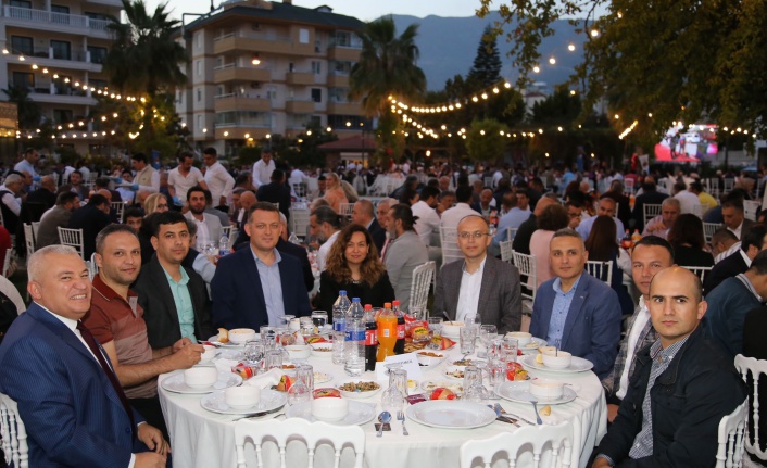 ALTSO'dan rekor kıran iftar