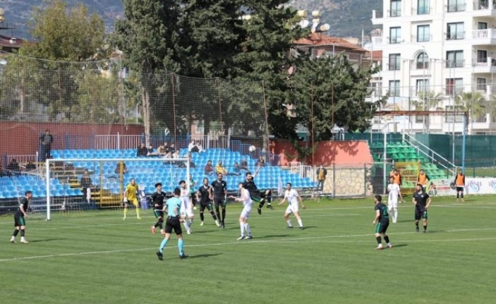 Kestelspor, deplasmandan 1 puanla döndü