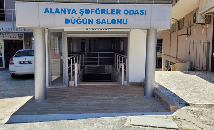 Alanya Şoförler Odası yenilenmeye başladı