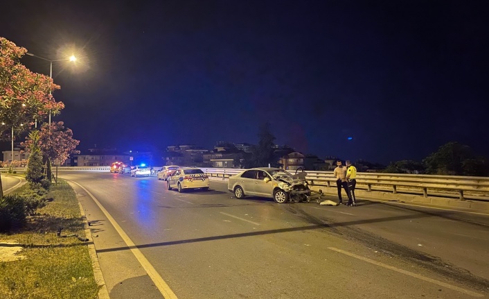 Alanya’da iki farklı araçla kaza yapan karı-koca yaralandı