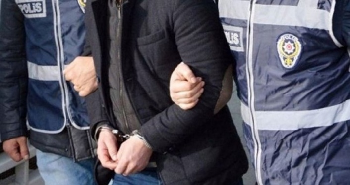 Alanya'da öğretmen kız öğrencisini taciz ettiği iddiasıyla tutuklandı