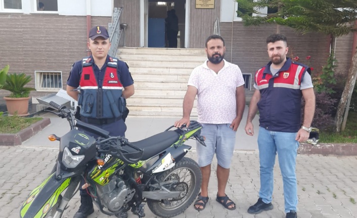 Alanya’da motosiklet hırsızları JASAT’tan kaçamadı