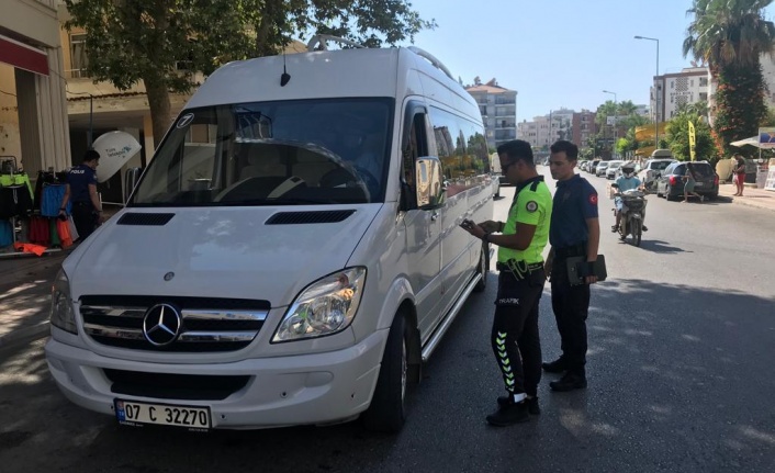 Alanya’da servis araçlarına sıkı denetim