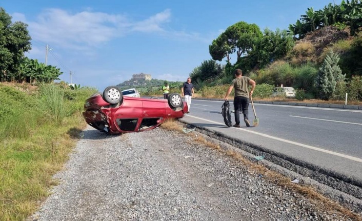 Alanya'da kaza: 1 kişi yaralandı, 1 köpek telef oldu