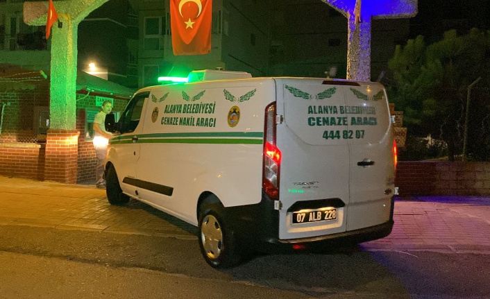 Alanya’da 65 yaşındaki adam evinde ölü bulundu