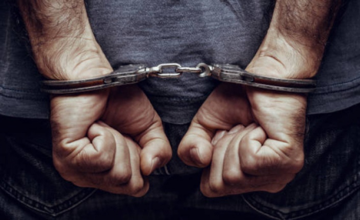 Alanya’da demir hırsızları tutuklandı