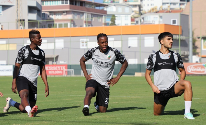 Alanyaspor, Başakşehir maçının hazırlıkları tamamlandı