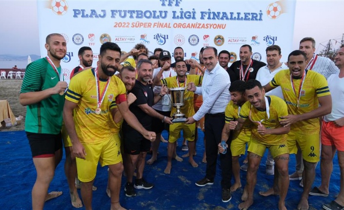 Alanya'daki Plaj Futbolu Ligi Süper Finalleri’nde şampiyon belli oldu