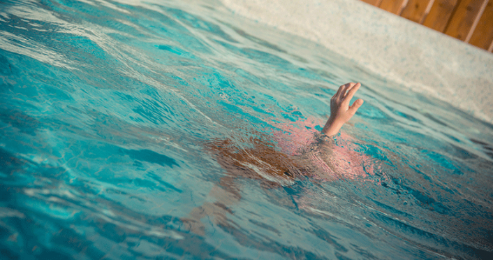 Alanya’da 5 yaşındaki Bulgar çocuk havuzda boğuldu