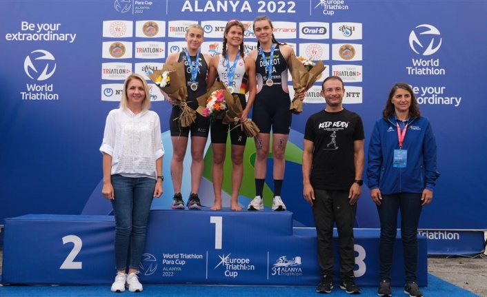 Uluslararası Alanya Triatlon Yarışları'nın 31.'si Avrupa Kupası'yla sona erdi