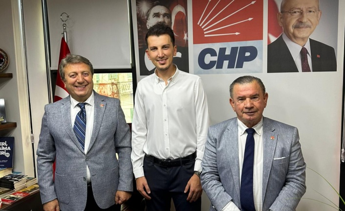 Alanya’nın sevilen avukatı CHP’ye üye oldu
