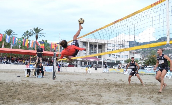 Footvolley Dünya Kulüpler Kupası Finalleri  Alanya’da yapıldı