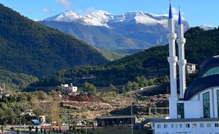 Kar Alanya'ya kadar indi