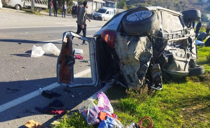 Alanya'da iki otomobilin çarpıştığı kazada 1 kişi öldü