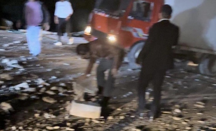 Ankara'dan Alanya'ya dönen CHP'li gençler kaza yaptı