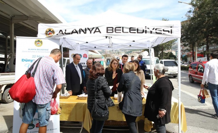 Alanya Belediyesi Dünya Su Günü'nde vatandaşlara Perlatör dağıttı