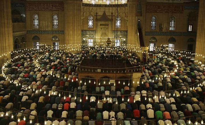 Alanya’da bayram namazı saati açıklandı