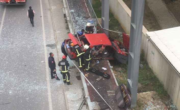 Alanya’da feci kaza: 1’i ağır 2 yaralı