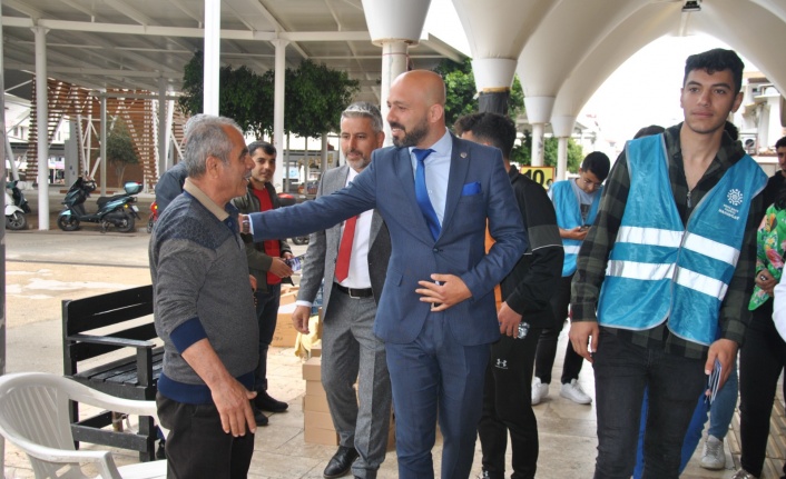 Alanyalı akademisyen Serdar Güzel’e yoğun ilgi