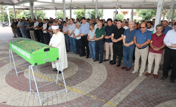 Alanyalı hayırsever Nimet Alaettinoğlu son yolculuğuna uğurlandı