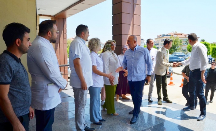 Çavuşoğlu'ndan Alanya'da hastane ziyareti