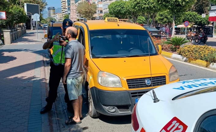 Alanya’da jandarma ekipleri alkol denetimlerini arttırdı