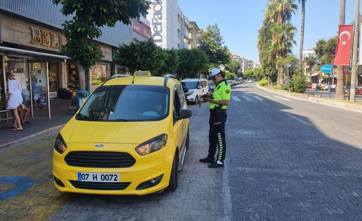 Alanya’da 7 ticari taksi trafikten men edildi