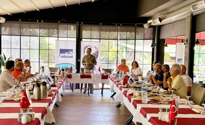 ALSİAD’dan ‘Kendi Kendine Terapi’ kahvaltısı