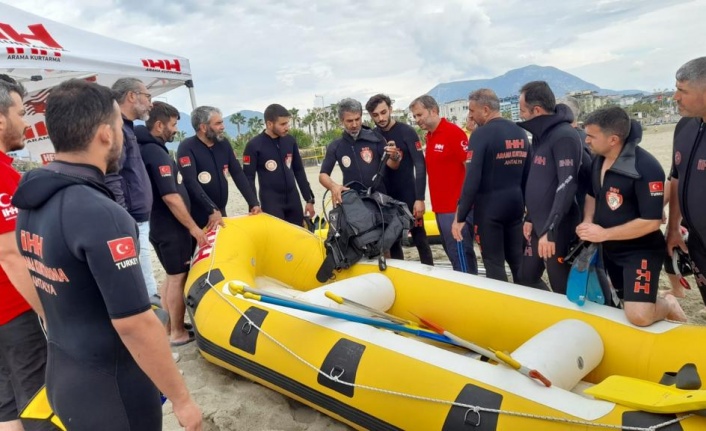 Alanya İHH, SAK Eğitimi’ni tamamladı