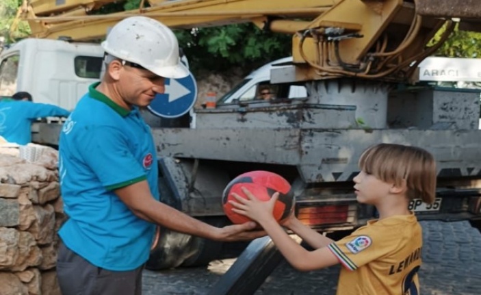 Alanya Belediyesi miniklerin isteğine anında yanıt verdi