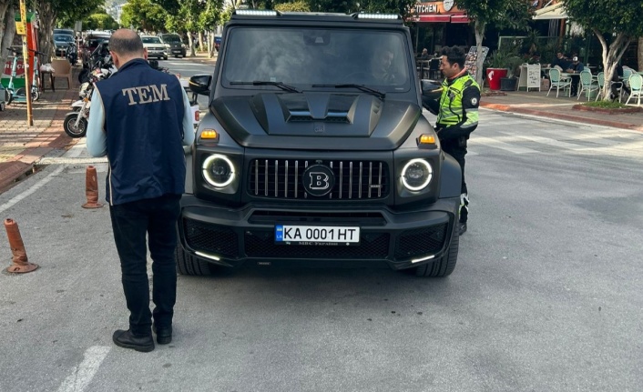 Alanya’da sürücülere ceza yağdı