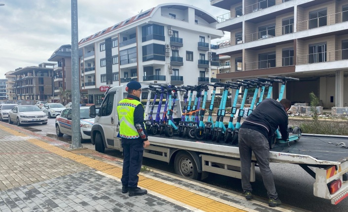 Alanya’da 55 e-scooter trafikten men edildi