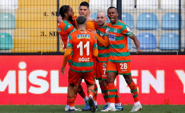 Alanyaspor'da parola 3 puan!