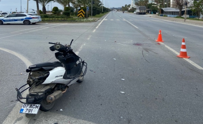 Alanya’da feci kazada genç kız hayatını kaybetti