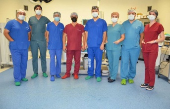 Alanya'da cinsel organındaki eğriliği bacağından alınan damarla düzelttiler