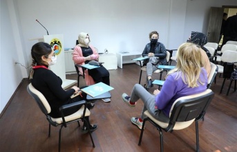 Alanya'da engelli yakınları hem moral hem destek buluyor