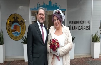 Alanya'da nikah salonuna akın ettiler