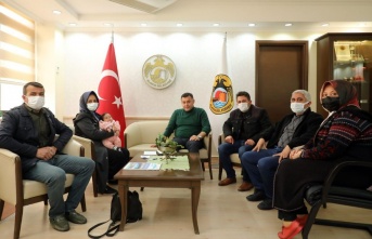 Ela bebek ve ailesinden Başkan Yücel'e ziyaret