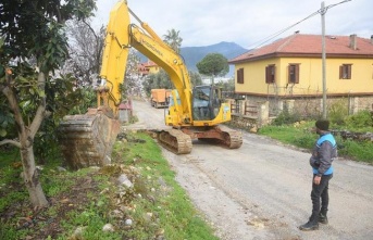 Alanya’da alternatif yol açma çalışmaları sürüyor