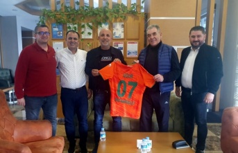 Alanyaspor'un deplasman ulaşım sponsoru Sipahioğlu oldu