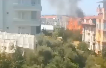 Alanya’da çıkan yangın paniğe neden oldu