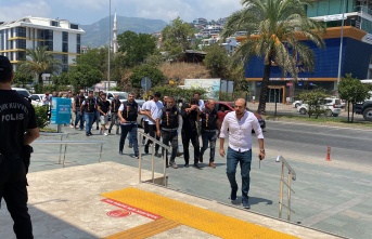 Alanya’da polisten suç örgütüne operasyon: 9 gözaltı