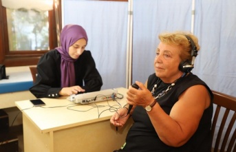 Alanya Belediyesi’nden yaşlı vatandaşlara işitme taraması